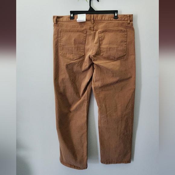 👖 Men’s Tan Jeans – Size 38x30, NWT, Classic Fit, Versatile Style - Picture 7 of 11